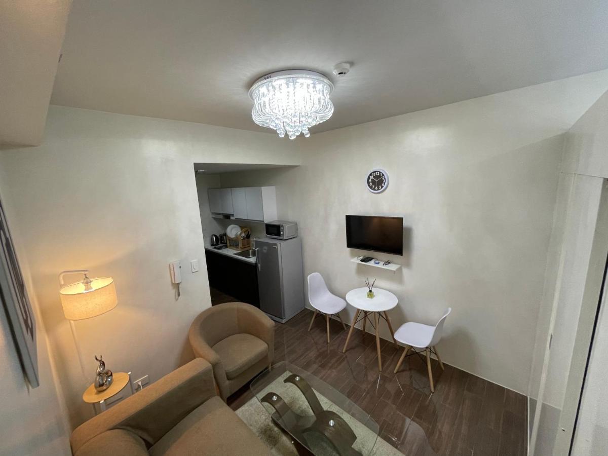 Air Residences Manila Bagian luar foto